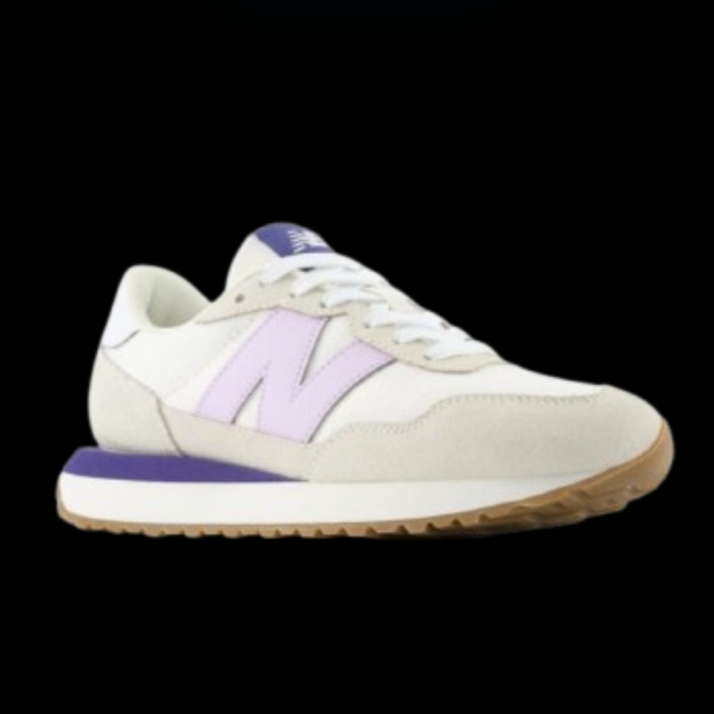 New Balance 237 Running Womens Size 7B Sea Salt Violet White Gum Brown